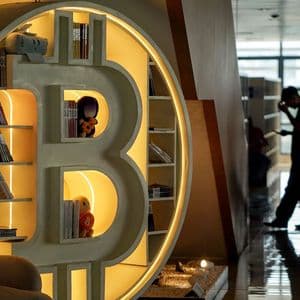 Bitcoin’s Worst Week Since FTX Crash May Signal More Pain Ahead
