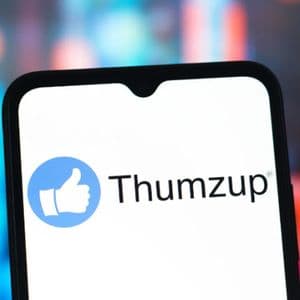 $50M Deal: Trump’s Thumzup Media Partners With Coinbase To Expand XRP Holdings