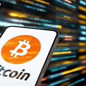 Bitcoin’s Next Big Move Brewing? Charts Show Market Locked in Tense Standoff