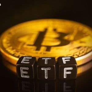 Bitcoin ETFs Lose $1.26B as XRP and HYPE Funds Attract Fresh Inflows