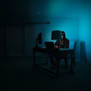 2025 Crypto Thefts Spike: Stolen Funds Hit $2.7 Billion In H1– Report
