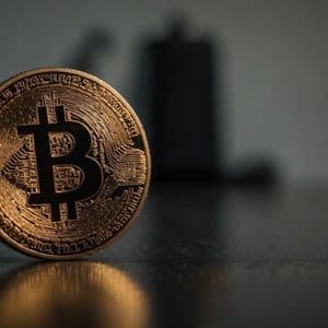 Bitcoin’s Macro Mirror: Global Liquidity Trends Hint At Bullish Continuation