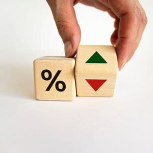 Bitcoin Funding Rate Falls To Critical Level — Short Squeeze Incoming?