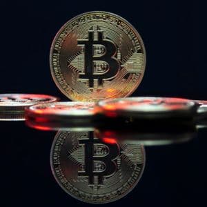 Analyst Who Called Bitcoin’s Top Correctly Now Predicting The Bottom