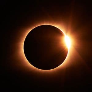 Bitcoin Critic Peter Schiff Predicts USDT Will Eclipse BTC