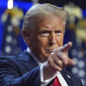 Altcoins and Bitcoin Crash After Donald Trump Pledged to Save Crypto