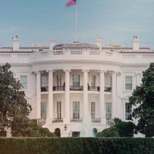 White House plans to investigate and penalize banks that refuse services based on political views
