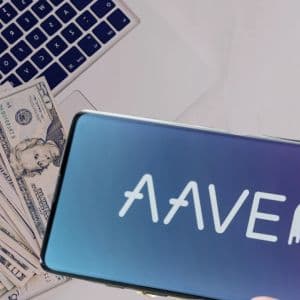 Aave token rebounds as v4 transparency boosts confidence