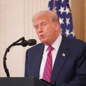 Trump Signs GENIUS Act Into Law, Elevating First Major Crypto Effort to Become Policy