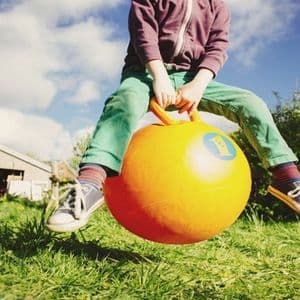 Bitcoin bounces 7% from lows, but crypto remains under pressure in U.S. trade