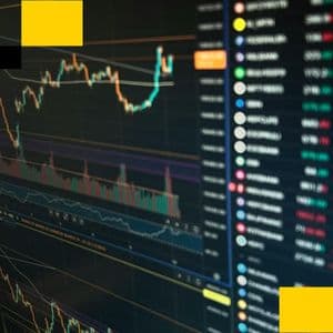 Bitcoin reverses overnight losses, rising to above $70,000 as oil renews decline