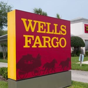 Wells Fargo signals deeper push into crypto, filing trademark for WFUSD