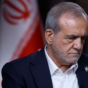 Bitcoin, stocks rise, oil slides, after report of Iran's willingness to end conflict