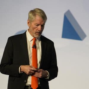 Analysts divided on message of Strategy's small bitcoin sale