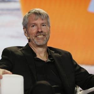 From 'add more dots' to '32?': Strategy’s Michael Saylor fuels fresh bitcoin-buy speculations