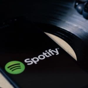 Viral Spotify Band The Velvet Sundown Admits It’s 100% AI, Not a Real Band