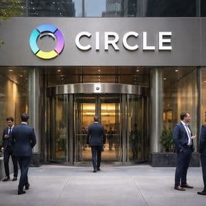 Circle stock forecast: Revenue growth picks up pace as Arc raises $222M
