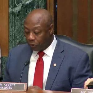 Senate Crypto Bill Slips to August, KuCoin Launches Mastercard USDC Card, Forsage Defendant Extradited