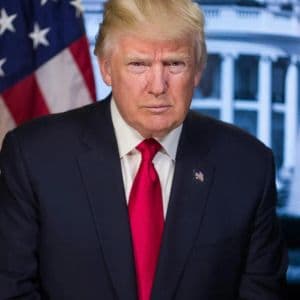 Bitcoin Rebounds to $77K on Trump's Iran Deal as Analysts Warn of $60K Downside