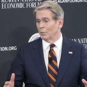 US Seizes $1B Iranian Crypto as Coinbase, JPMorgan Clash Over CLARITY Act