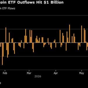 Bitcoin Hits Two-Week Low as Liquidations Top Half a Billion