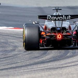 Revolut Launches Full UK Banking Services After Securing Regulatory Approval