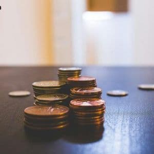 Whale Wallets Stack $4.3M in Chainlink and Dogecoin Longs, $8M+ in Pending Orders