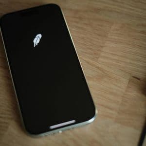 Robinhood reloads stock repurchase plan to $1.5 billion as shares continue in downtrend