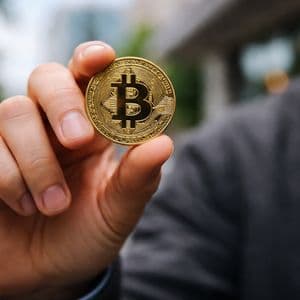 Bitcoin surges past $71K as President Trump pauses Iran strikes